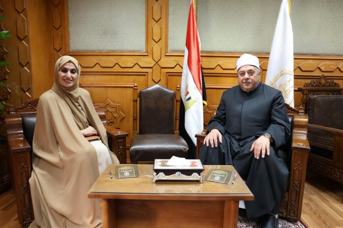 وكيل الأزهر يستقبل «نجلاء الشامسي» رئيس البحث العلمي للاستثمار.. لبحث تعزيز التعاون المشترك