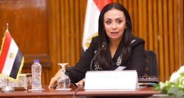 مايا مرسي تحيل العاملين بوحدة زاوية عبد القادر للتحقيق بسبب شكاوى المواطنين