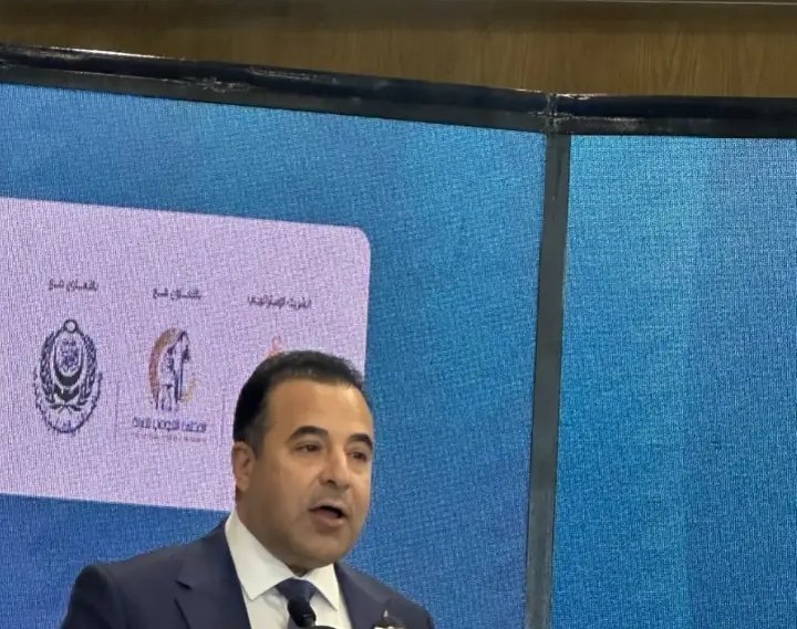 أحمد بدوي لـ«خمسة سياسة»..قانون لتنظيم استخدام الأطفال للسوشيال ميديا