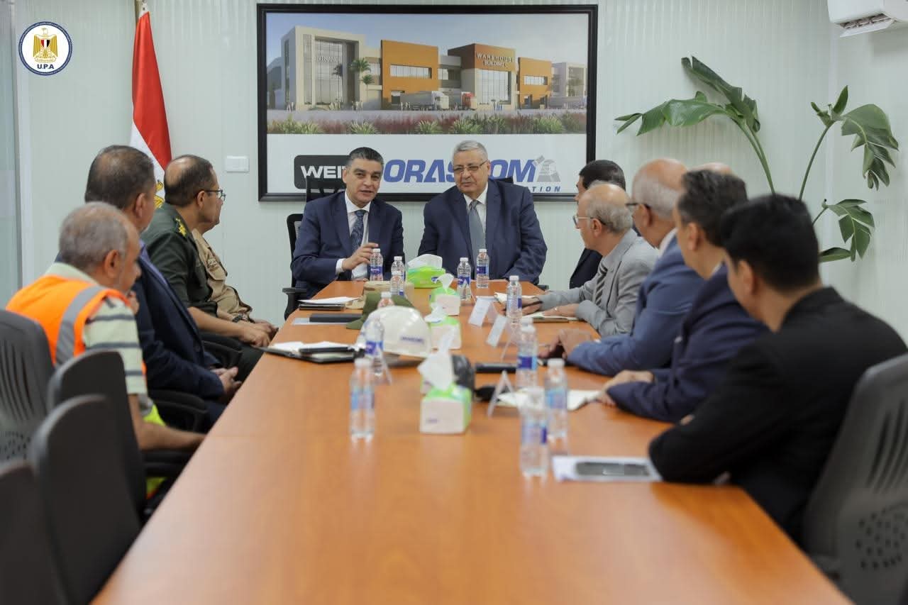 هشام ستيت يستقبل مستشار الرئيس لمتابعة مشروع المخازن الاستراتيجية للأدوية بالعاصمة الإدارية