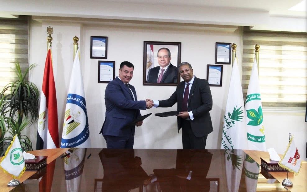 كارجاس وبترومين توقعان مذكرة تفاهم لتوسيع محطات الغاز الطبيعي ودعم استراتيجية وزارة البترول