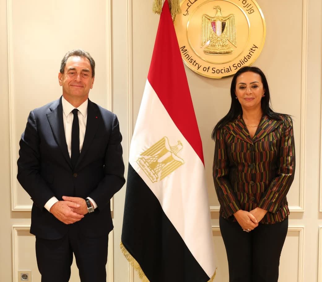وزيرة التضامن تبحث مع السفير الفرنسي التعاون في ملفات الحماية الاجتماعية والتمكين الاقتصادي