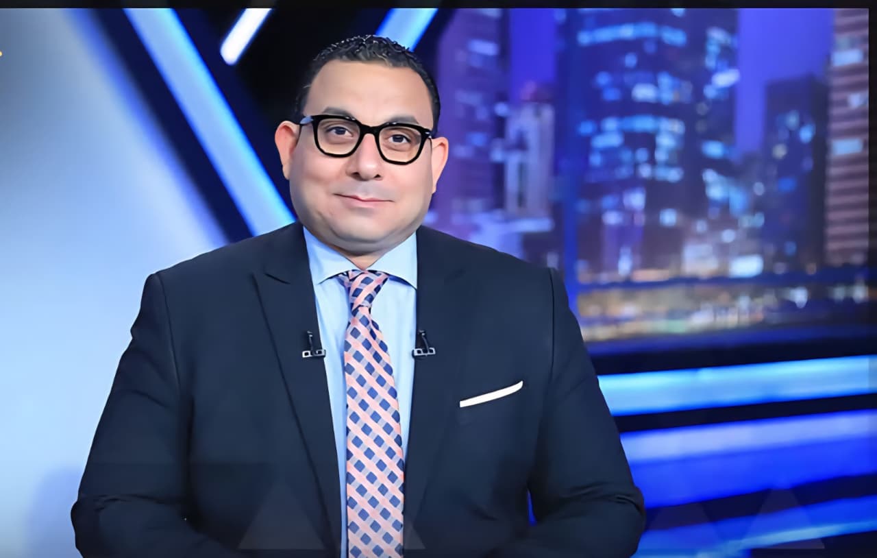 خبراء ارتفاع الذهب في مصر يعود لعوامل محلية وعالمية.. والدولار سينتعش قريبًا