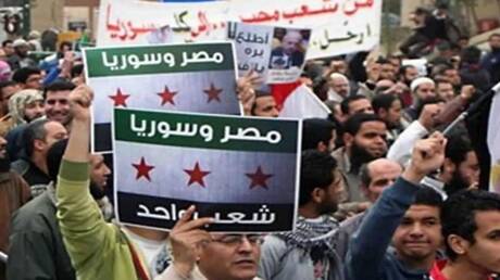 مصر تفتح أبوابها للنازحين السوريين.. سر قانون الإقامة الجديدة وتحديات الواقع