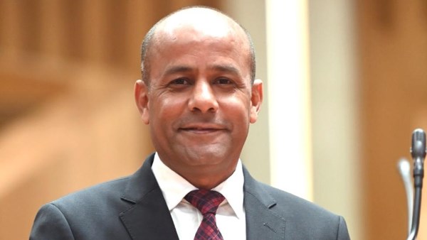 نائب يطالب بتعميم منظومة الأوقاف الرقمية على الجهاز الإداري للدولة
