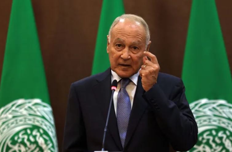 أبو الغيط يبحث مع الرئيس الصربي العدوان الإسرائيلي على غزة وإيران
