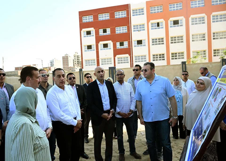 مدبولي يتفقد إنشاء المدرسة المصرية اليابانية الجديدة بشبين الكوم