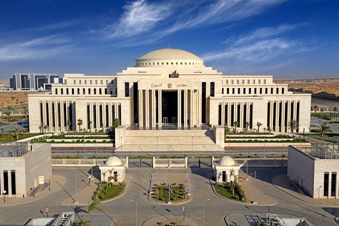 من يخاطب من؟.. أساليب الدعاية الانتخابية للأحزاب في سباق الشيوخ 2025