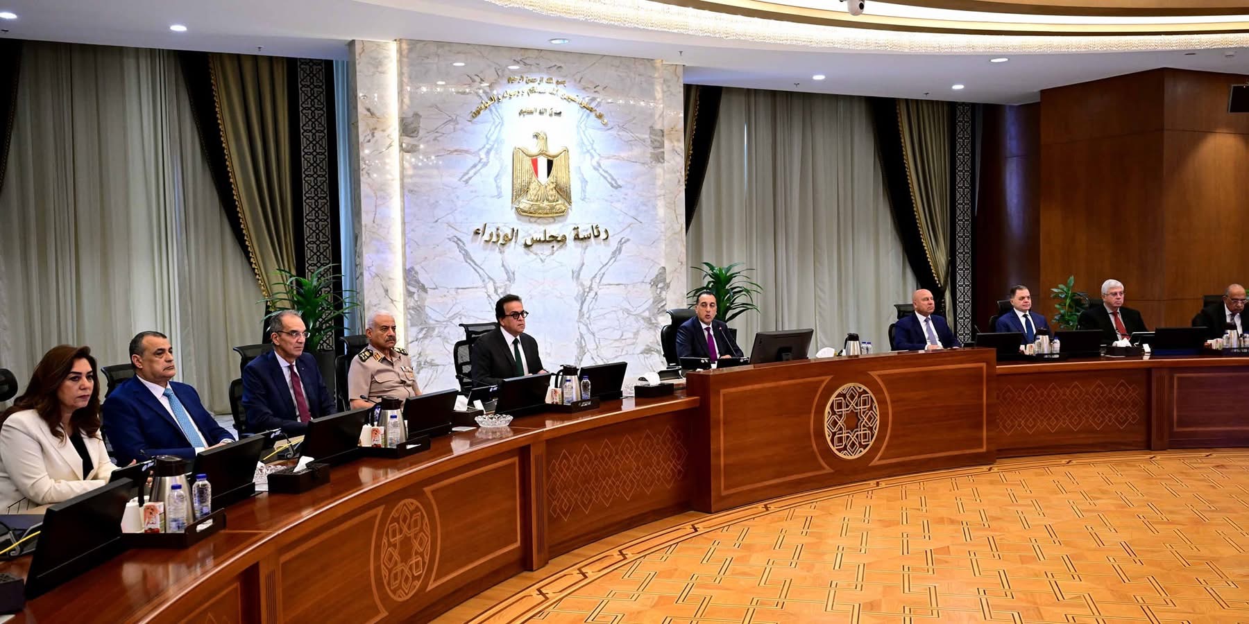رئيس الوزراء يترأس الاجتماع الأسبوعي للحكومة