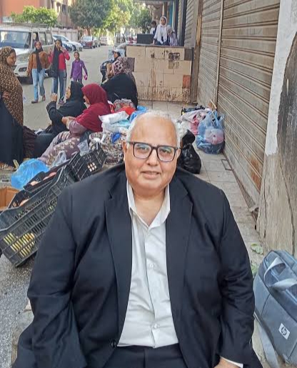 مرشح المطرية لـ"خمسة سياسة": أواجه مرشحي الملايين بـ"رجلي".. والحي يطالبني برسوم لافتات لم أعلقها