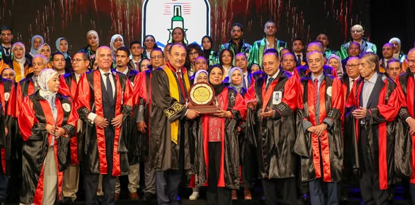 وزير قطاع الأعمال يشهد حفل ختام الأنشطة الطلابية لمعهد "إيجوث" لعام 2024-2025