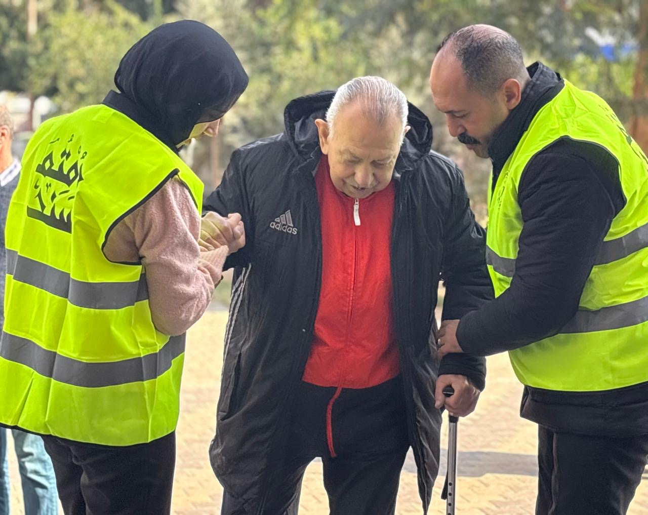 دمتم سند.. الرعاية الصحية تصل المنازل في الإسماعيلية لمتابعة 17 ألف مواطن”