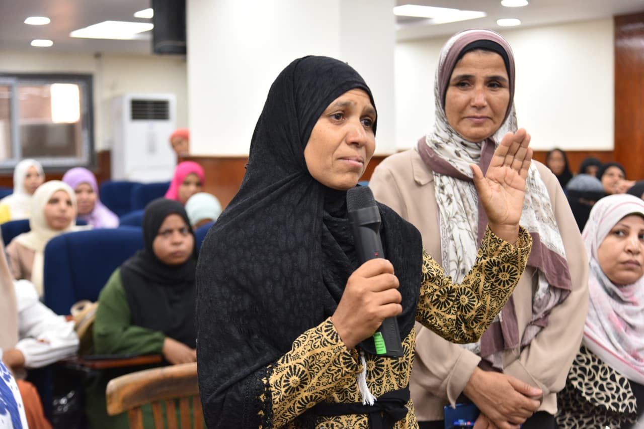 وزاره الصحه : تفقد مستشفى طهطا العام  بسوهاج و لقاءات مجتمعية لتعزيز الوعي  بالقضايا السكانية