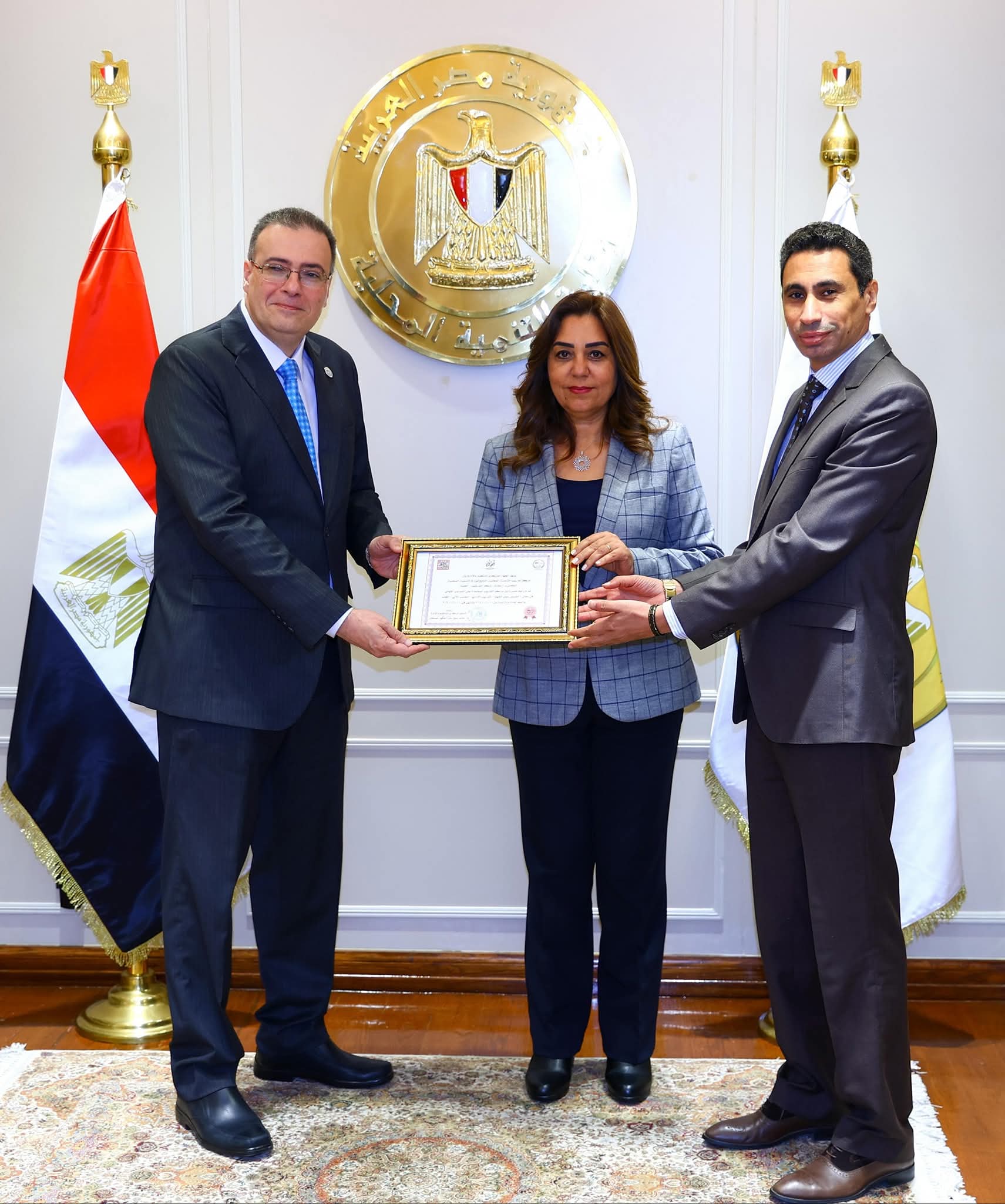 وزير العمل ومحافظ الإسكندرية يبحثان تعزيز التدريب والتشغيل استعدادًا لتطبيق قانون العمل الجديد