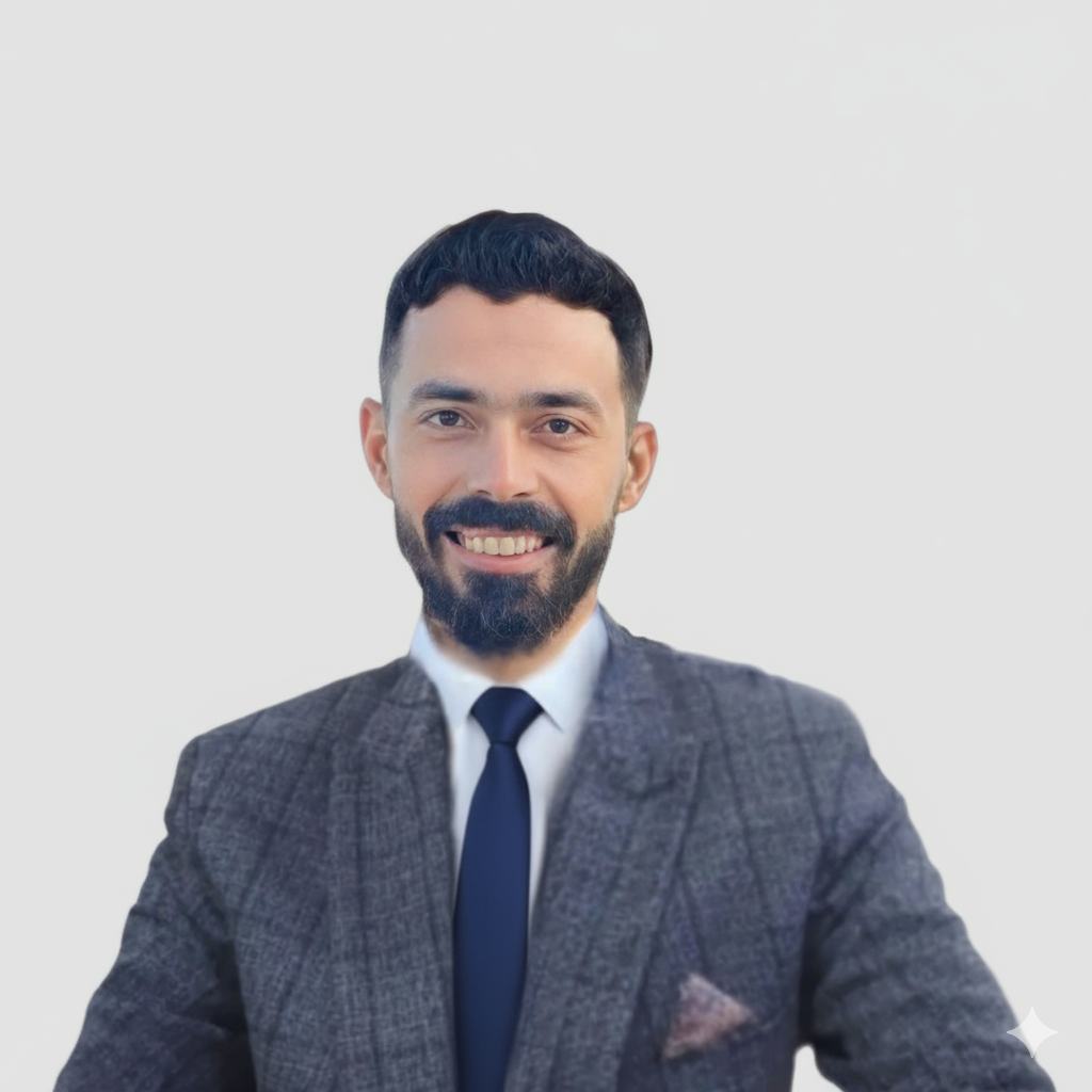 مرشحون أم نجوم سينما.. مسرح انتخابي ودموع كاذبة "انتخابات مجلس النواب المصري"