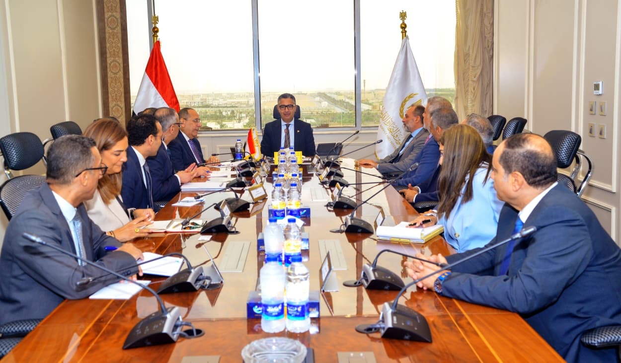 التحول الرقمي يصل المنافذ التموينية: التموين تطلق مشروع "كاري أون" بالشراكة مع "إي أند مصر"