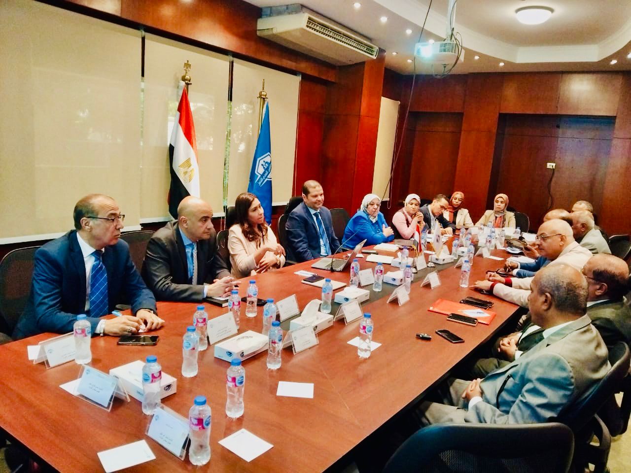 التأمين الصحي الشامل تعقد اجتماعها الدوري مع النواب