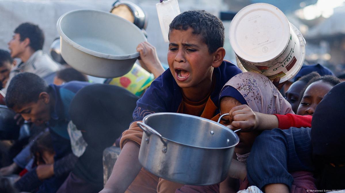 بين التقاعس الدولي والحصار الإسرائيلي.. مصر تحذر من كارثة إنسانية في غزة