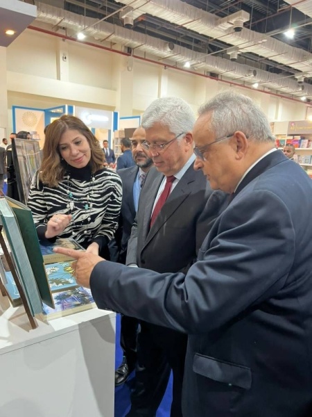 مكتبة الإسكندرية تعرض 1157 عنوانًا جديدًا في جناحها بمعرض القاهرة الدولي للكتاب