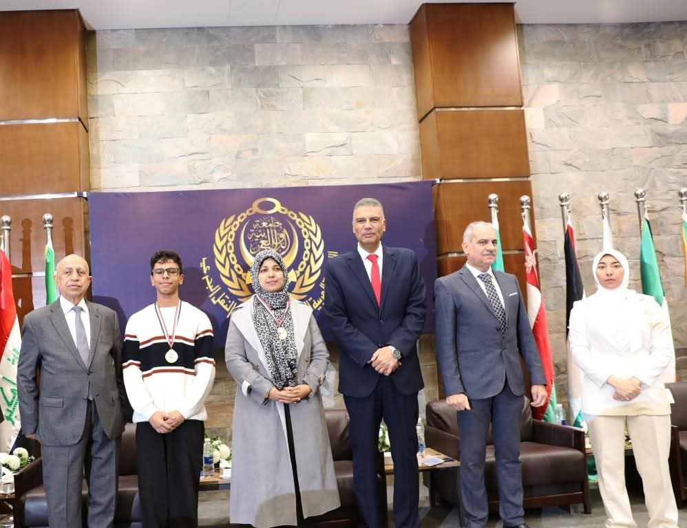 رئيس جامعة أسوان يشيد بالمعرض المحلي للعلوم والهندسة ويؤكد شبابنا يمتلكون مفاتيح المستقبل التكنولوجي لمصر
