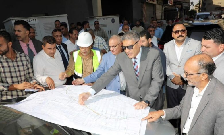محافظ الجيزة يتفقد مشروع الصرف الصحي بكفر طهرمس حتى نفق روز اليوسف