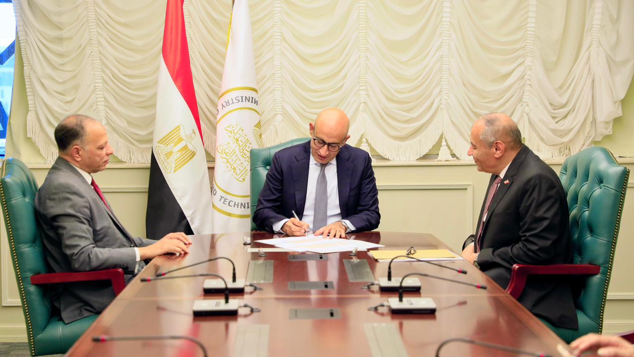 وزير التعليم يعتمد نتيجة امتحانات الدور الثاني للثانوية العامة بنسبة تجاوزت 90%