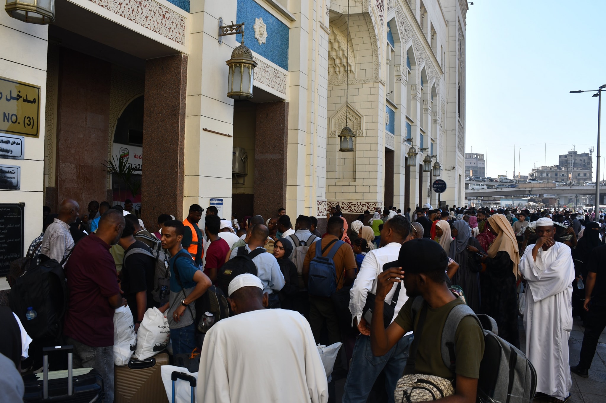 مصر تُسيّر الرحلة الـ24 ضمن مبادرة العودة الطوعية للأشقاء السودانيين