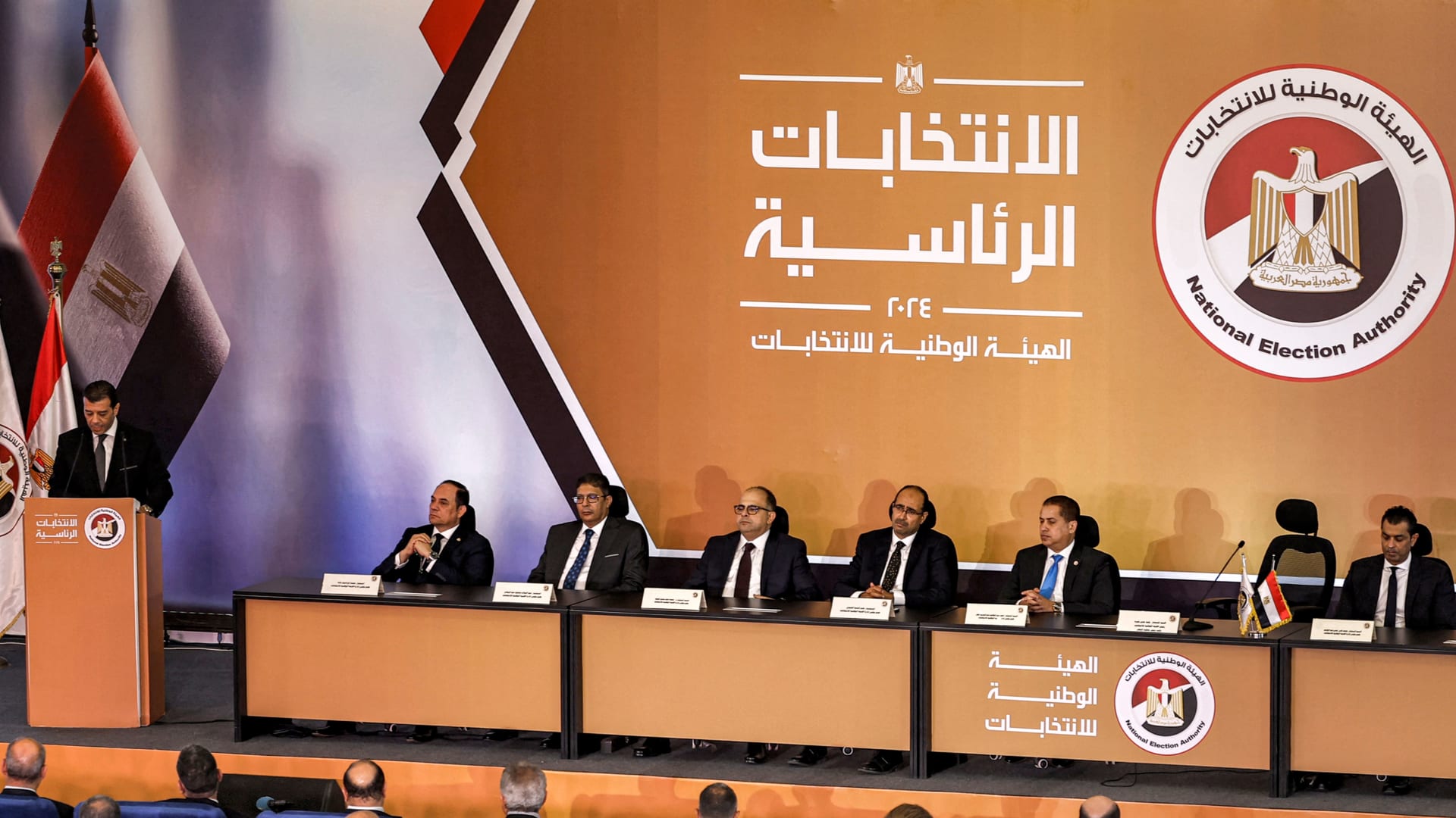 توزيع أموال على الناخبين.. «الهيئة الوطنية» ترصد انتهاكات انتخابية