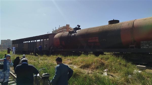 نقيب المعلمين يوجه بصرف مستحقات معلمة مصرعها أسفل قطار في فرشوط بقنا
