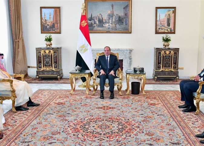 الرئيس السيسي ووزير خارجية السعودية يؤكدان تعزيز التعاون المشترك