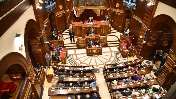 الشيوخ يخطط لحماية السوق من الاحتكار.. مشروع قانون جديد