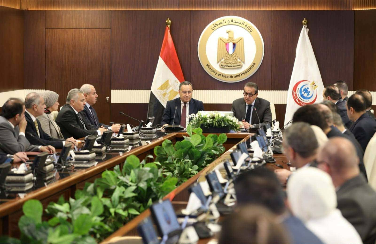 رئيس جامعة أسوان المستشفيات الجامعية جاهزة لادراجها ضمن منظومة التأمين الصحي الشامل