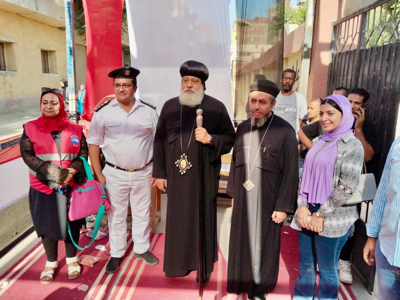 بصوت الإيمان والوطنية.. رجال الكنيسة يشاركون في انتخابات مجلس الشيوخ