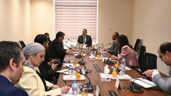 رئيس حقوق إنسان النواب يستقبل أمين مظالم جنوب أفريقيا
