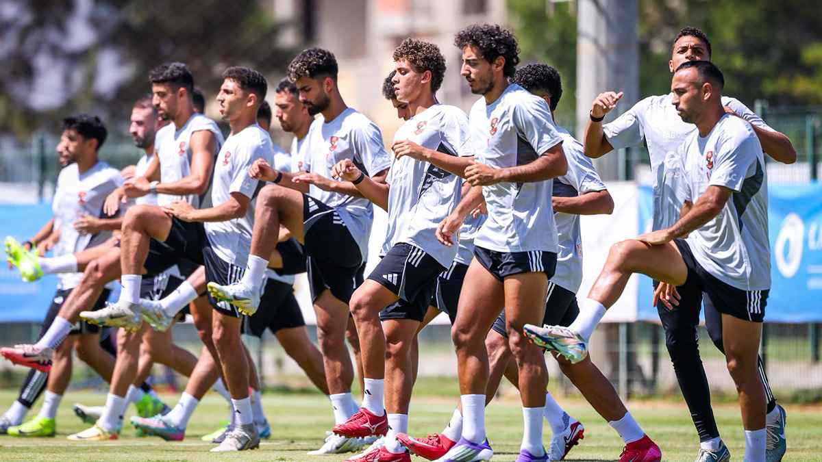 تشكيل الأهلي المتوقع في ودية الملعب التونسي الليلة