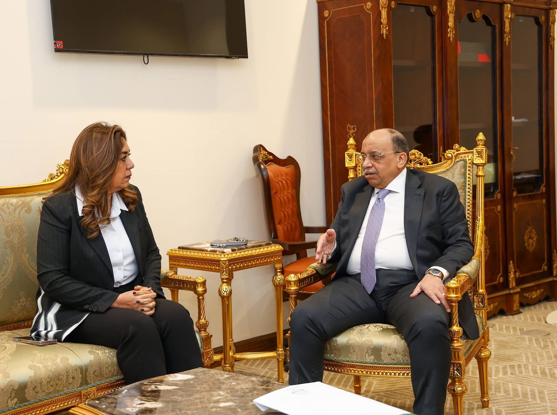 التنمية المحلية والنواب يتفقان على تسريع مشروعات المحافظات