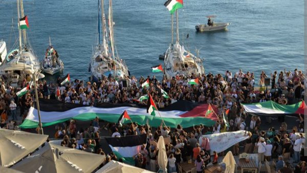 إسرائيل تهدد أسطول الصمود: منع الوصول إلى غزة بأي ثمن