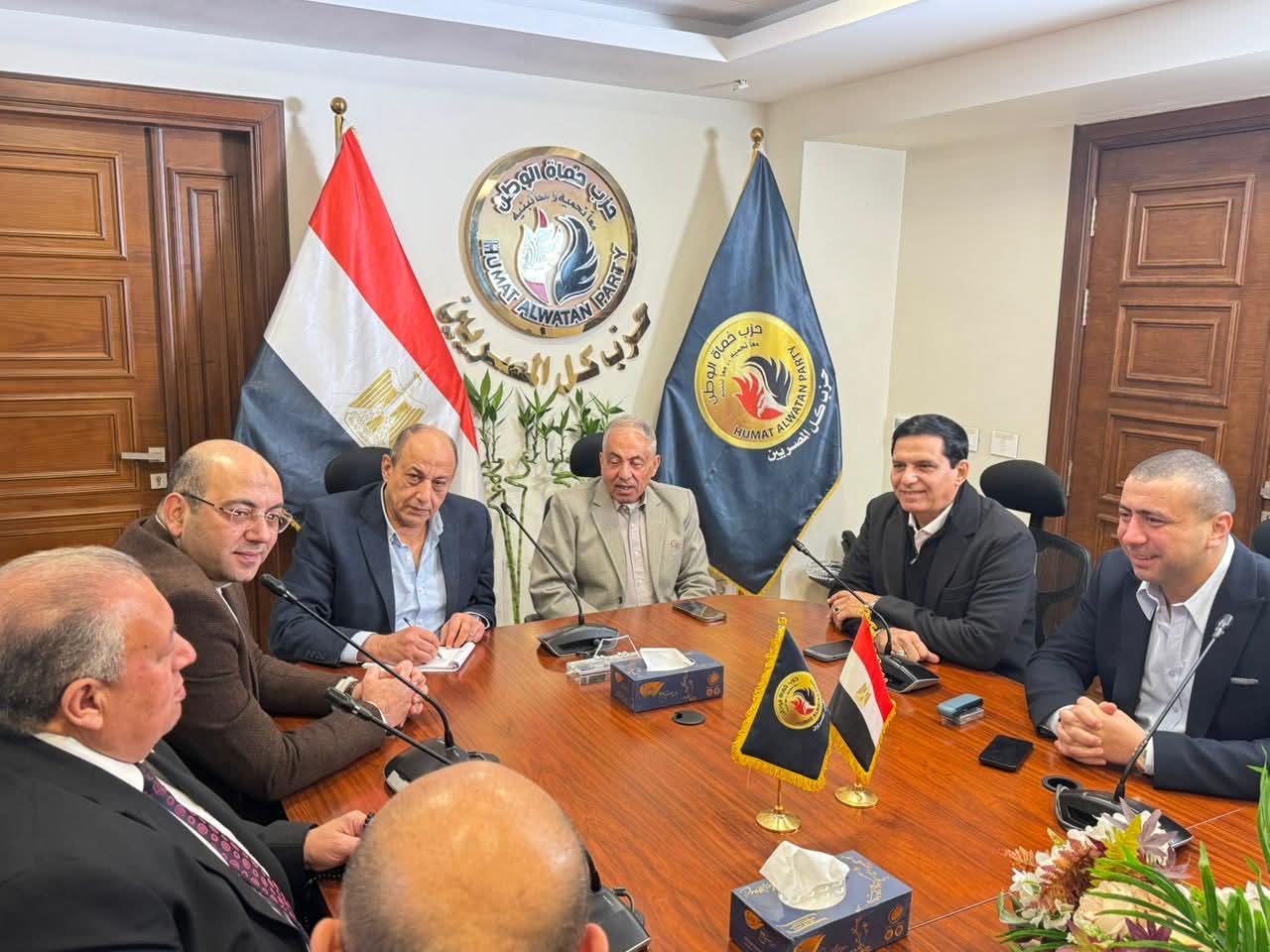 غرفة عمليات حماة الوطن تستأنف متابعة التصويت بجولة الإعادة في الدوائر الملغاة