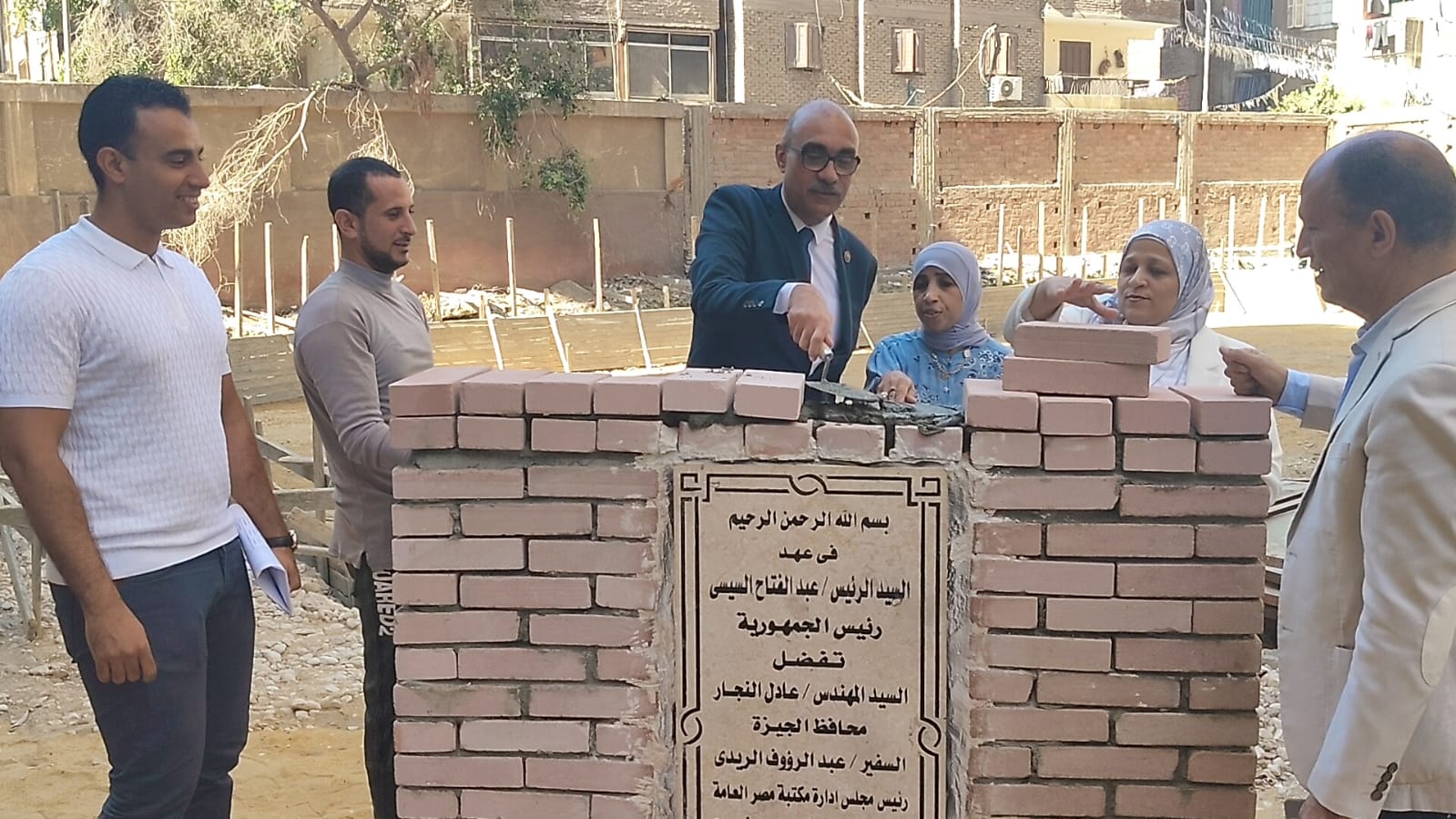 اول مكتبة عامة حديثة فى حى العمرانية بالجيزة النائب ايهاب منصور : مشوار طويل توج بالنجاح مع جهود كبيرة لمحافظة الجيزة