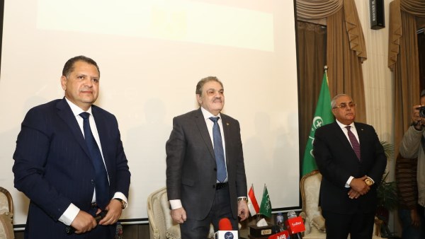 رئيس حزب الوفد يرعى ندوة تعريفية لوحدة الشركات المملوكة للدولة