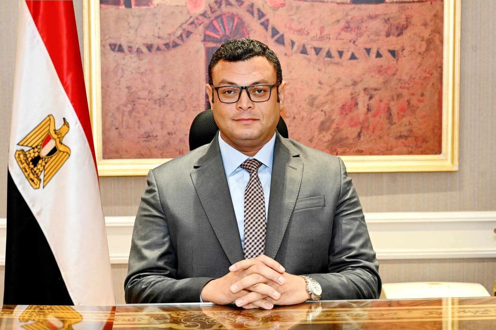 وزير الإسكان يصدر 30 قرار إزالة لمخالفات بناء بالساحل الشمالي الغربي