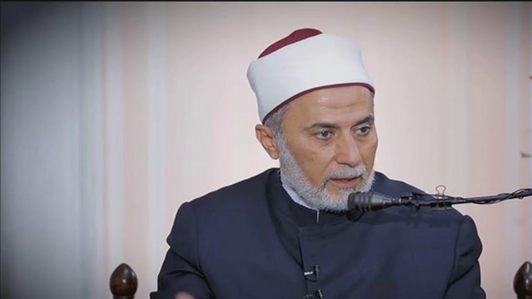 كيفية علاج الفتور في العبادة والذكر؟.. يسري جبر يجيب