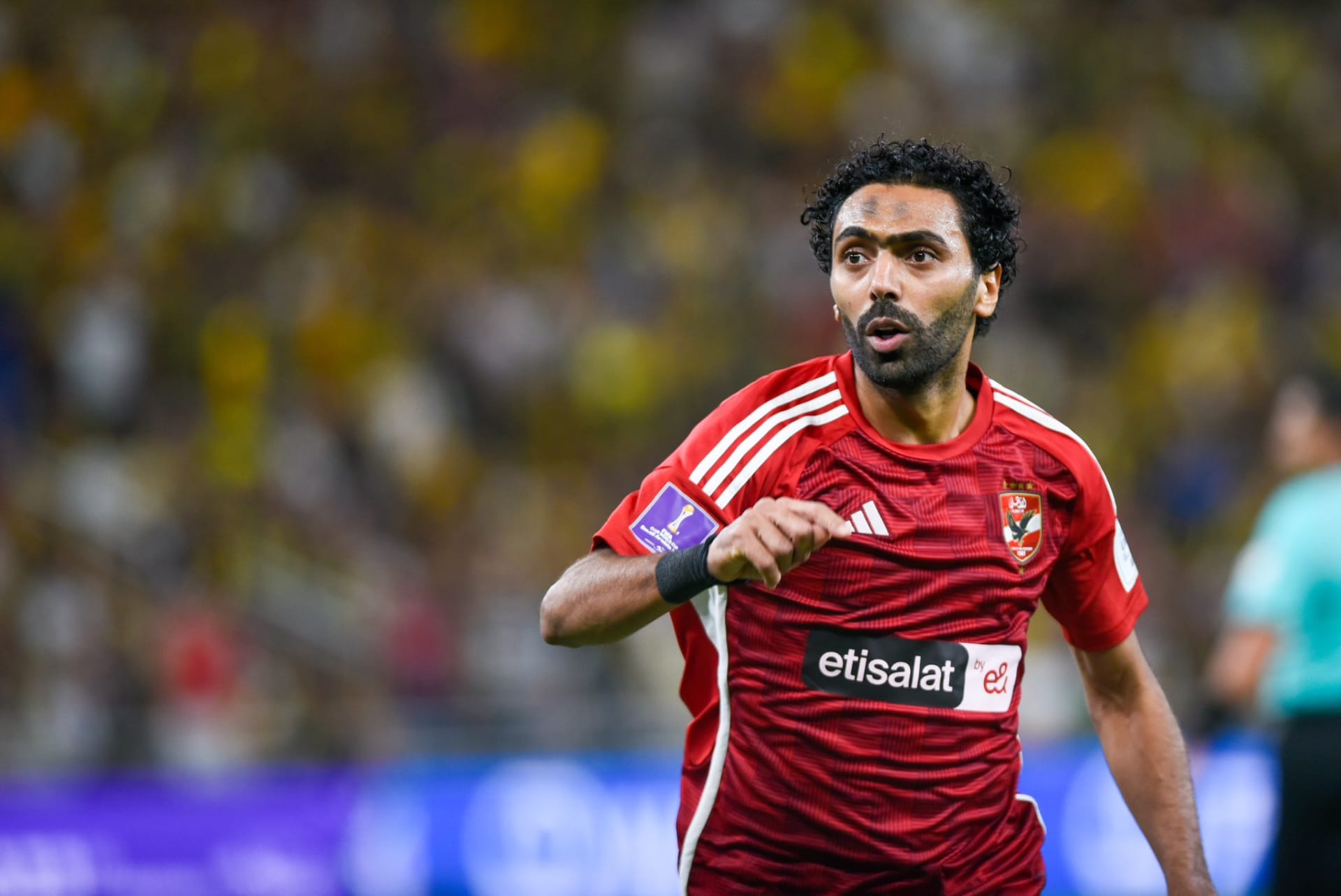 !أحمد عز: الشحات بـ"يجرجر" رجله في الملعب فكيف سيلعب باك رايت؟