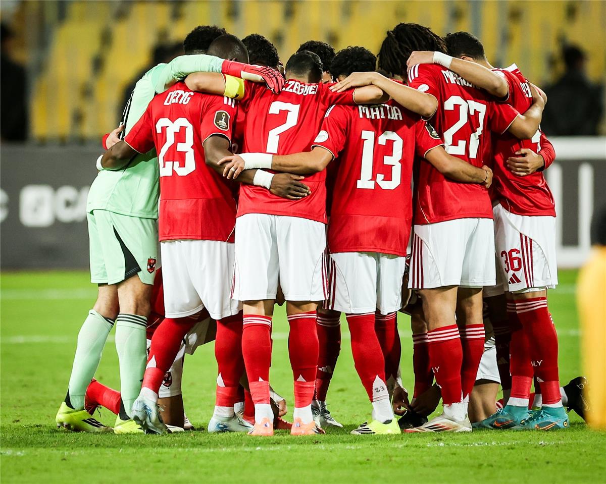 بالأسماء.. الأهلي يفاضل بين الثلاثي لتدعيم مركز المهاجم الصريح في يناير (خاص)