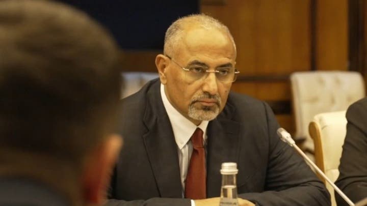 مجلس القيادة الرئاسي في اليمن يُسقط عضوية عيدروس الزبيدي ويحيله للنائب العام