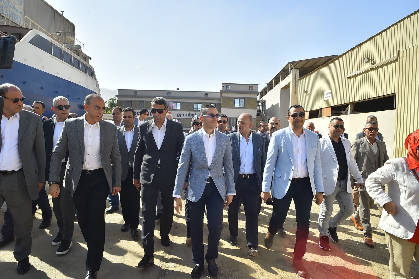 وزير الاستثمار يتفقد المنطقة الحرة بالسويس ويؤكد: دعم كامل للمستثمرين