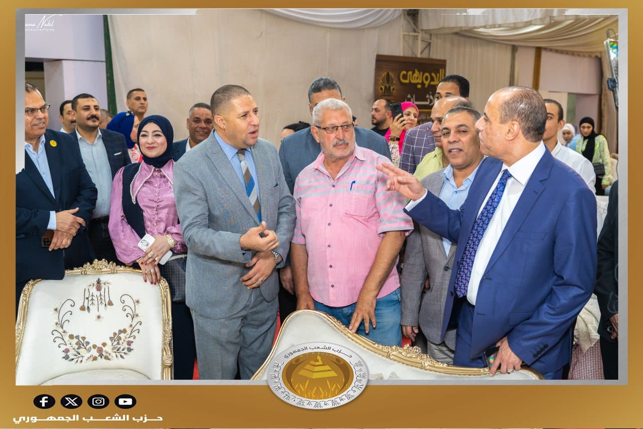 "الشعب الجمهوري" يفتتح معرض الأثاث الدمياطي بالفيوم بخصومات تصل لـ40%