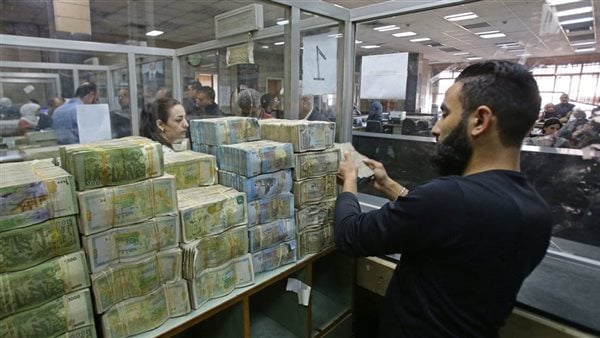 رويترز: سوريا تعتزم طرح عملة جديدة بحذف صفرين في ذكرى سقوط الأسد
