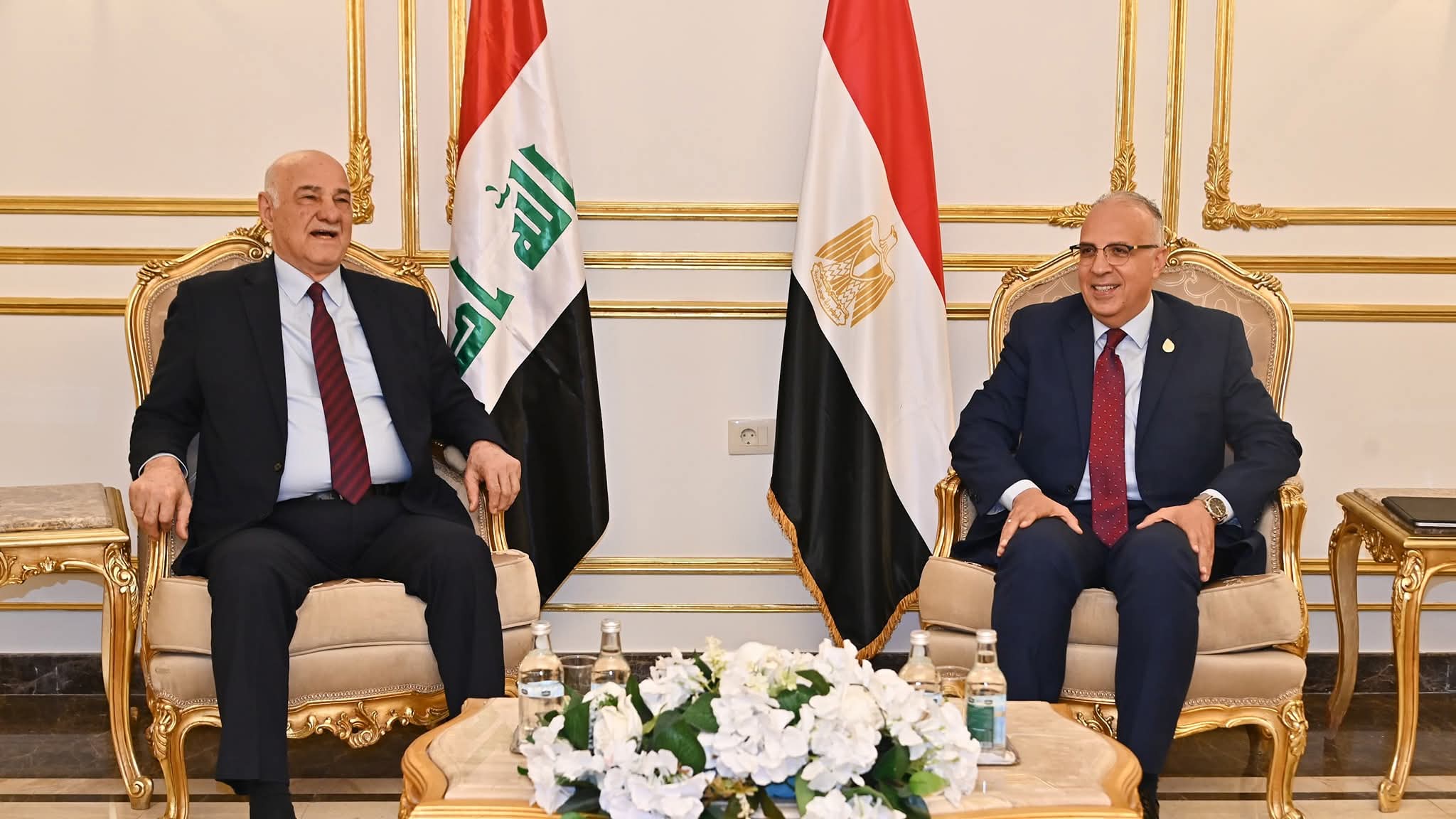 سويلم يلتقي نظيره العراقي لتعزيز التعاون في إدارة الموارد المائية خلال "أسبوع القاهرة الثامن للمياه"