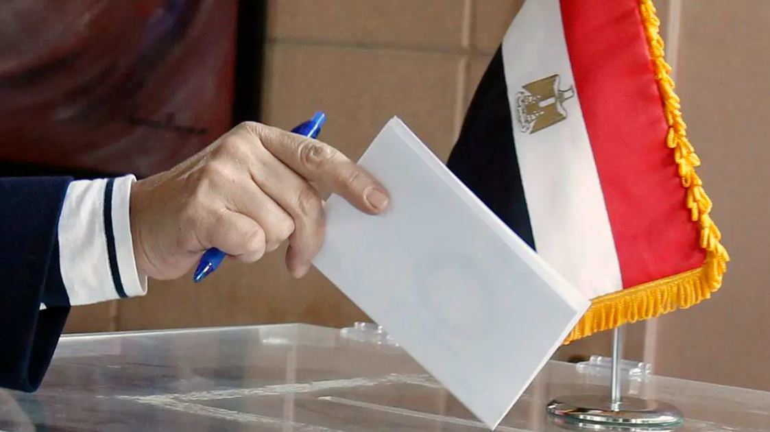 انتظام تصويت المصريين بالخارج في المرحلة الأولى لانتخابات مجلس النواب 2025